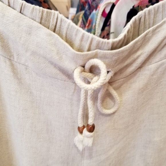 Pants - Picture 3 of 4